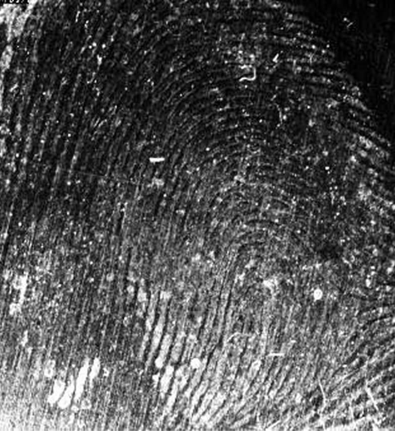 Fingermarks from a vehicle bomb